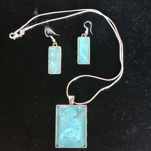 Handmade by Me Jewelry - Pastel Turquoise Acrylic Pour Handmade Necklace and Earrings